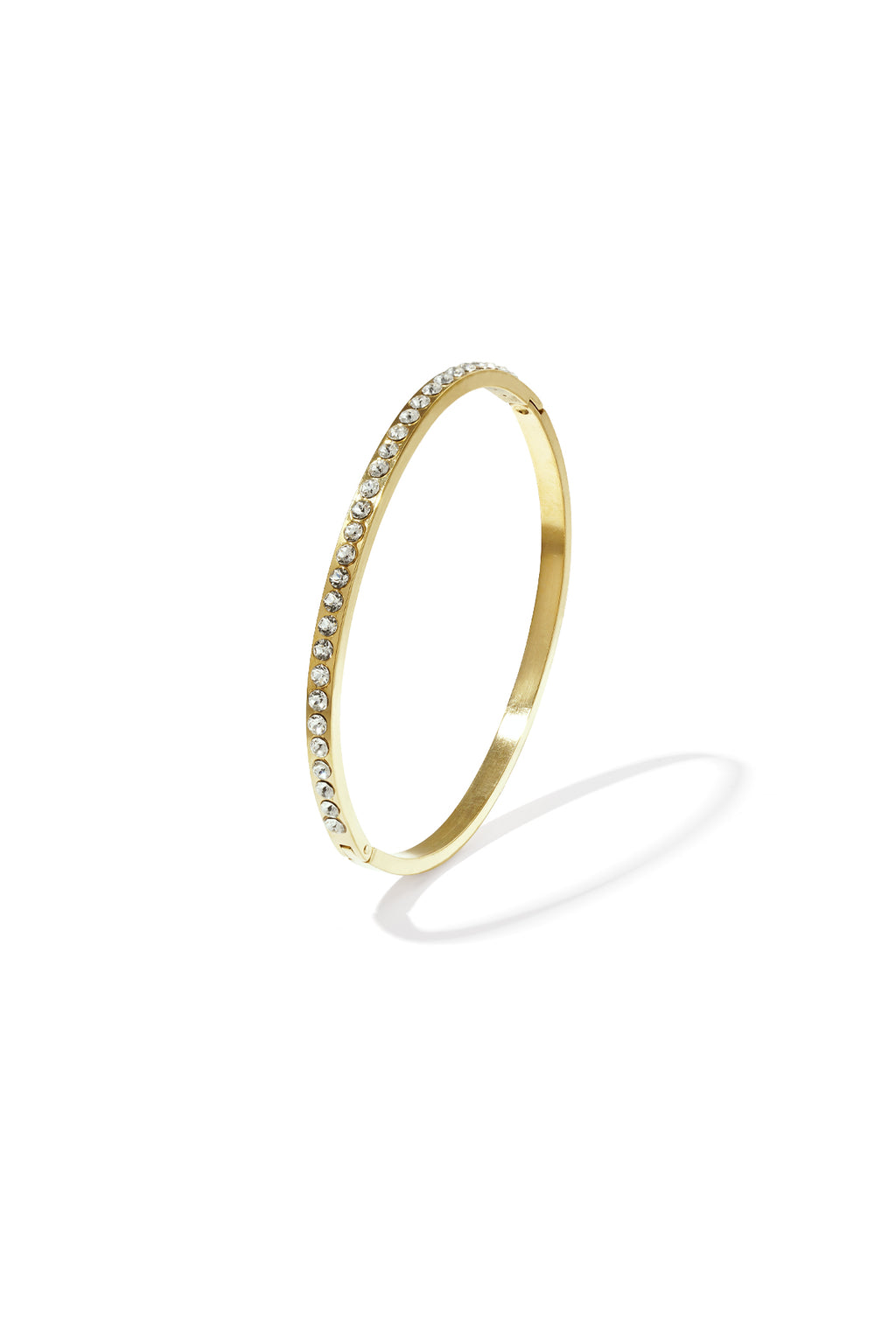 Brazalete con hilera de piedras