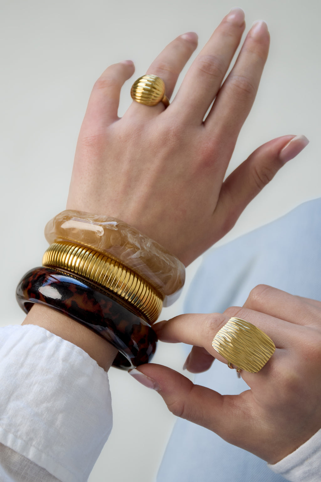 Brazalete de resina de leopardo