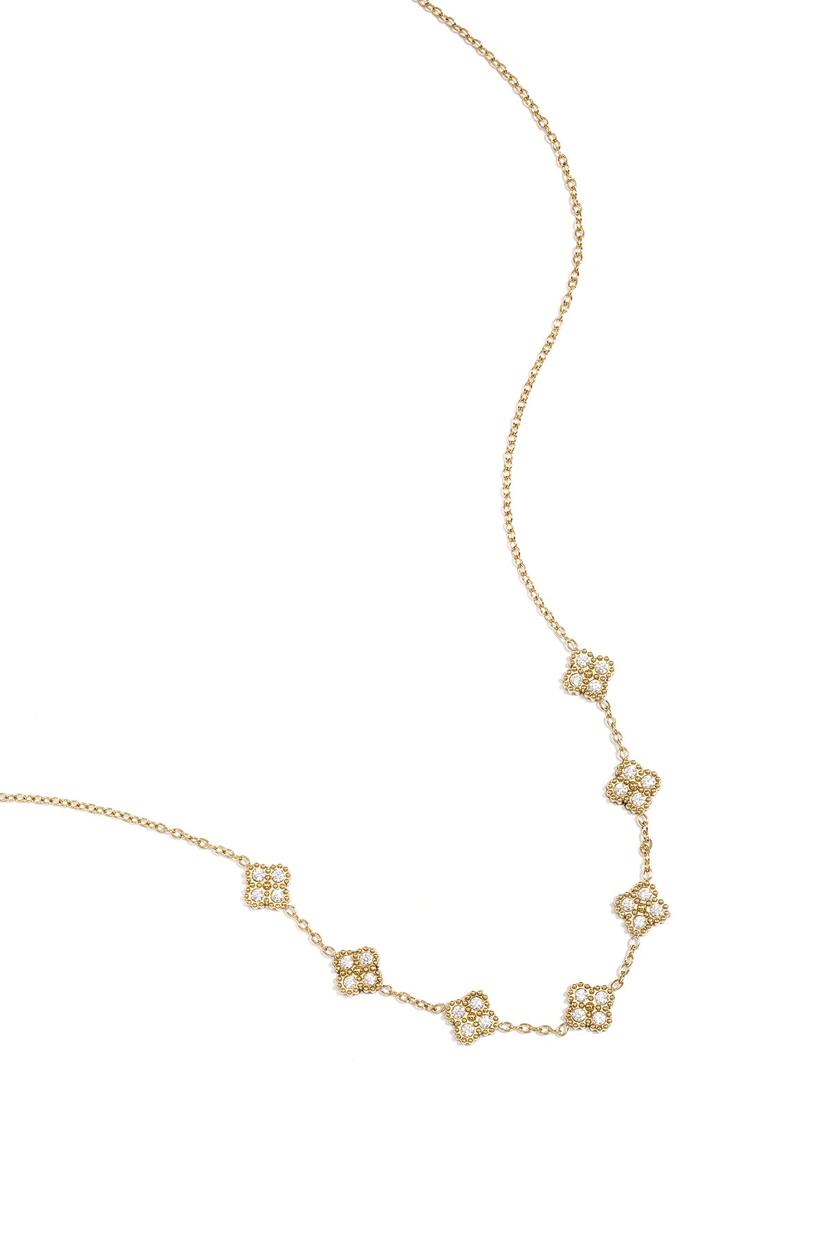 Collar con tréboles engastados con circonitas