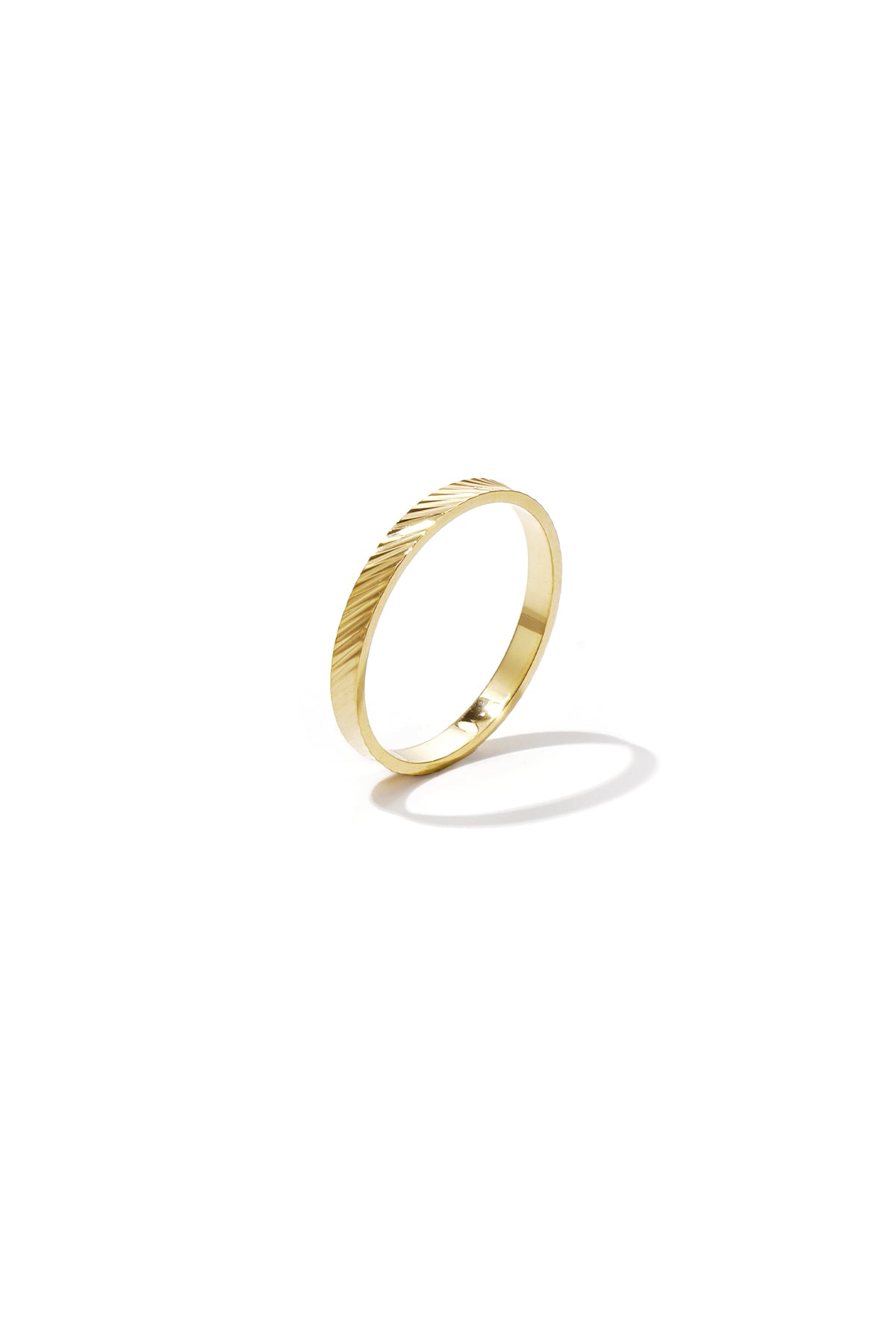 Elegant Gold Minimalist Ring for Everyday Wear