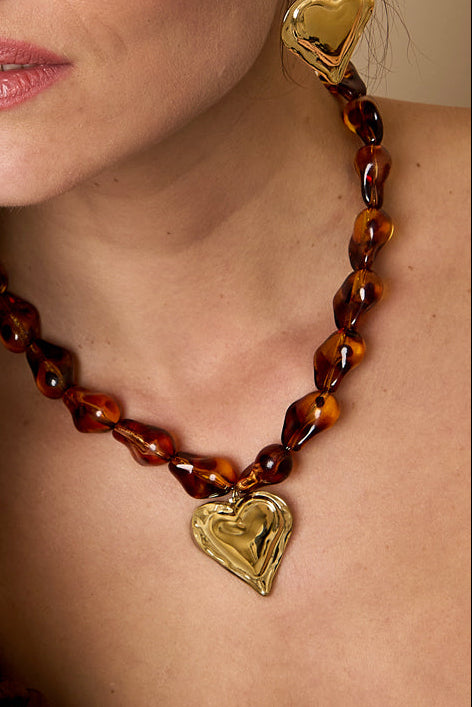 Retro Heart Beaded Necklace - Luxurious Daily Wear