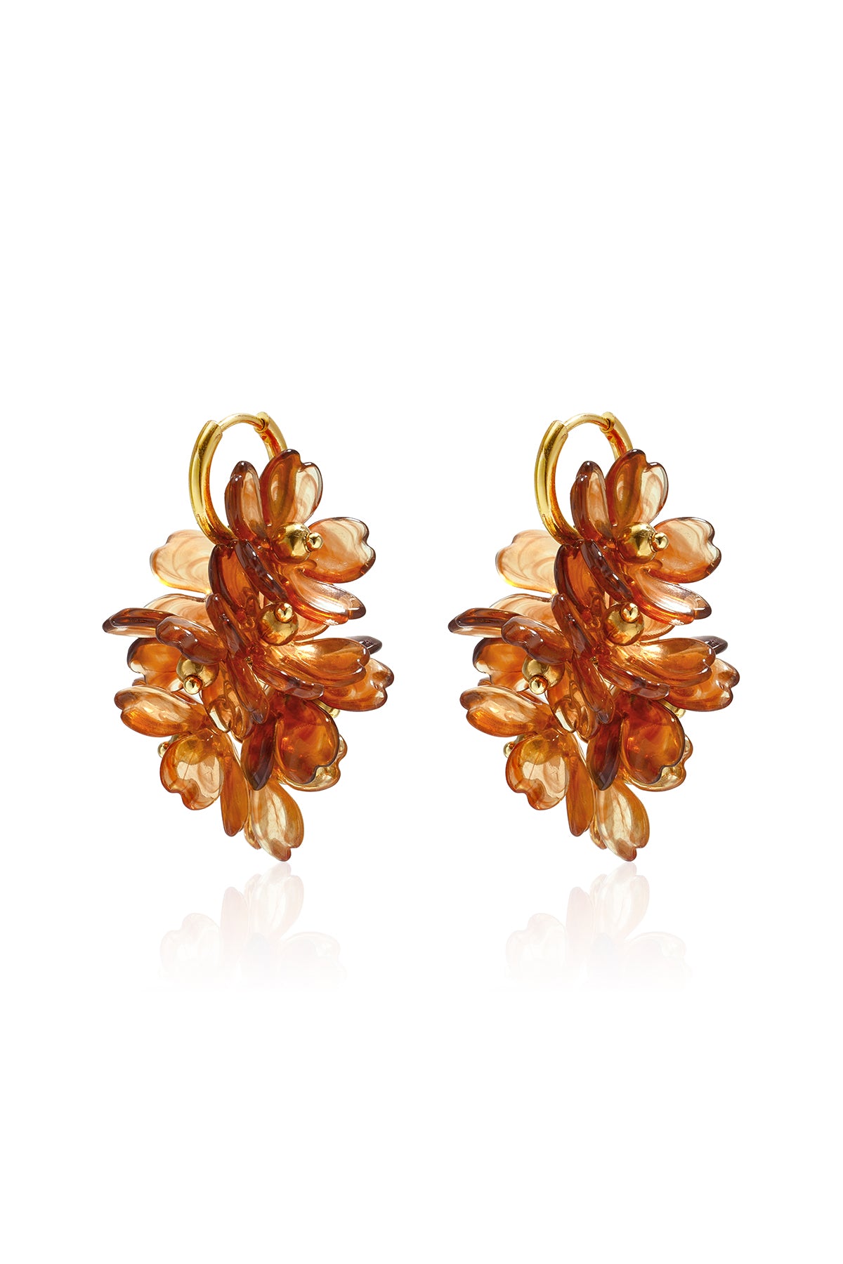 Pendientes con cuentas y diseño floral