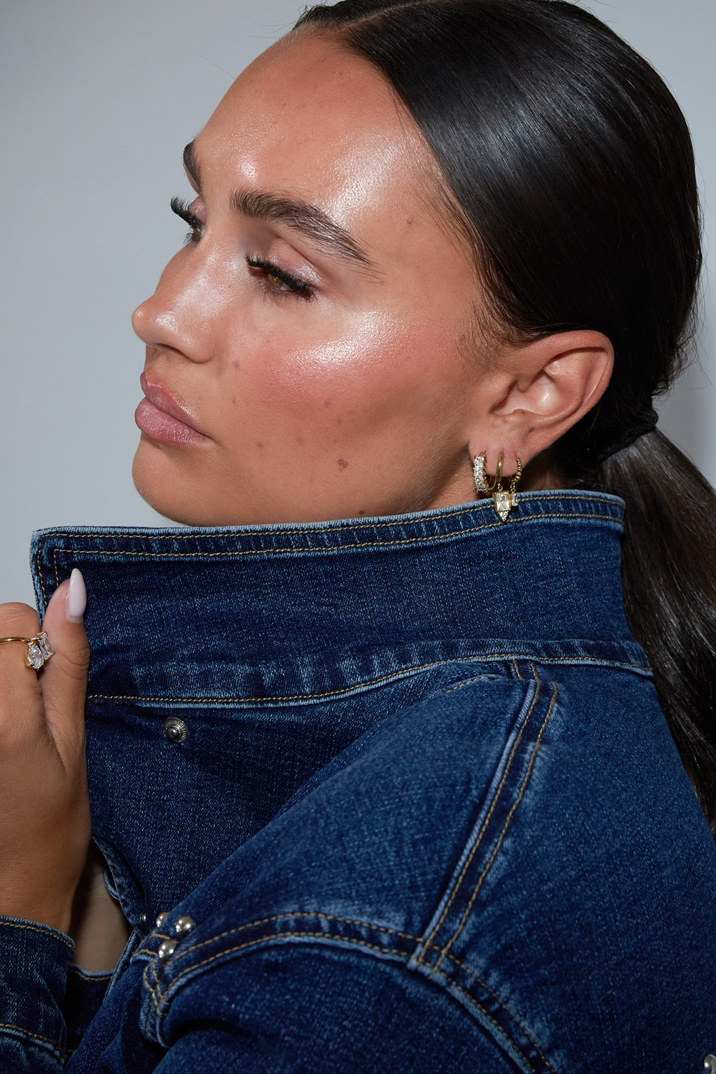 Conjunto de pendientes circonitas