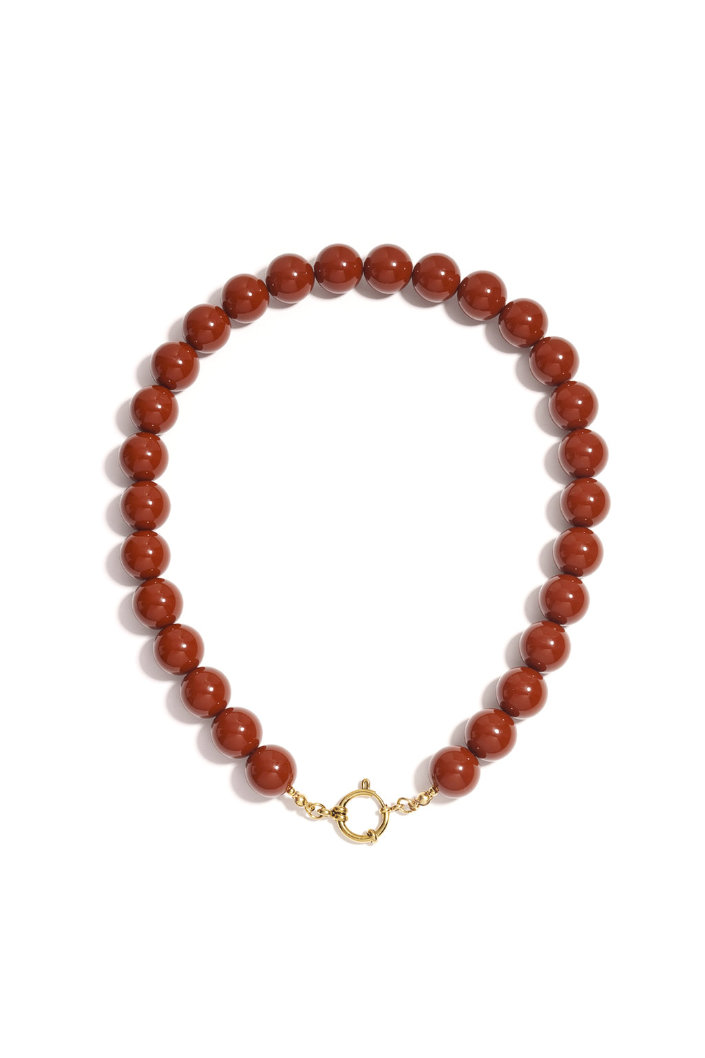 Collar de resina con cuentas