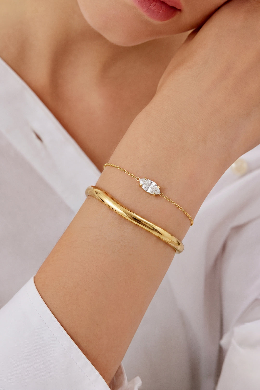 Pulseras de acero inoxidable con dijes en forma elíptica