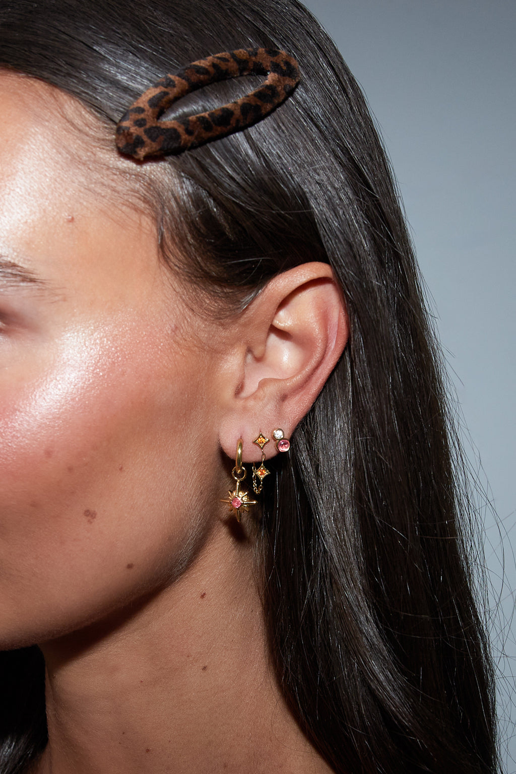 Conjunto de pendientes con forma geométrica