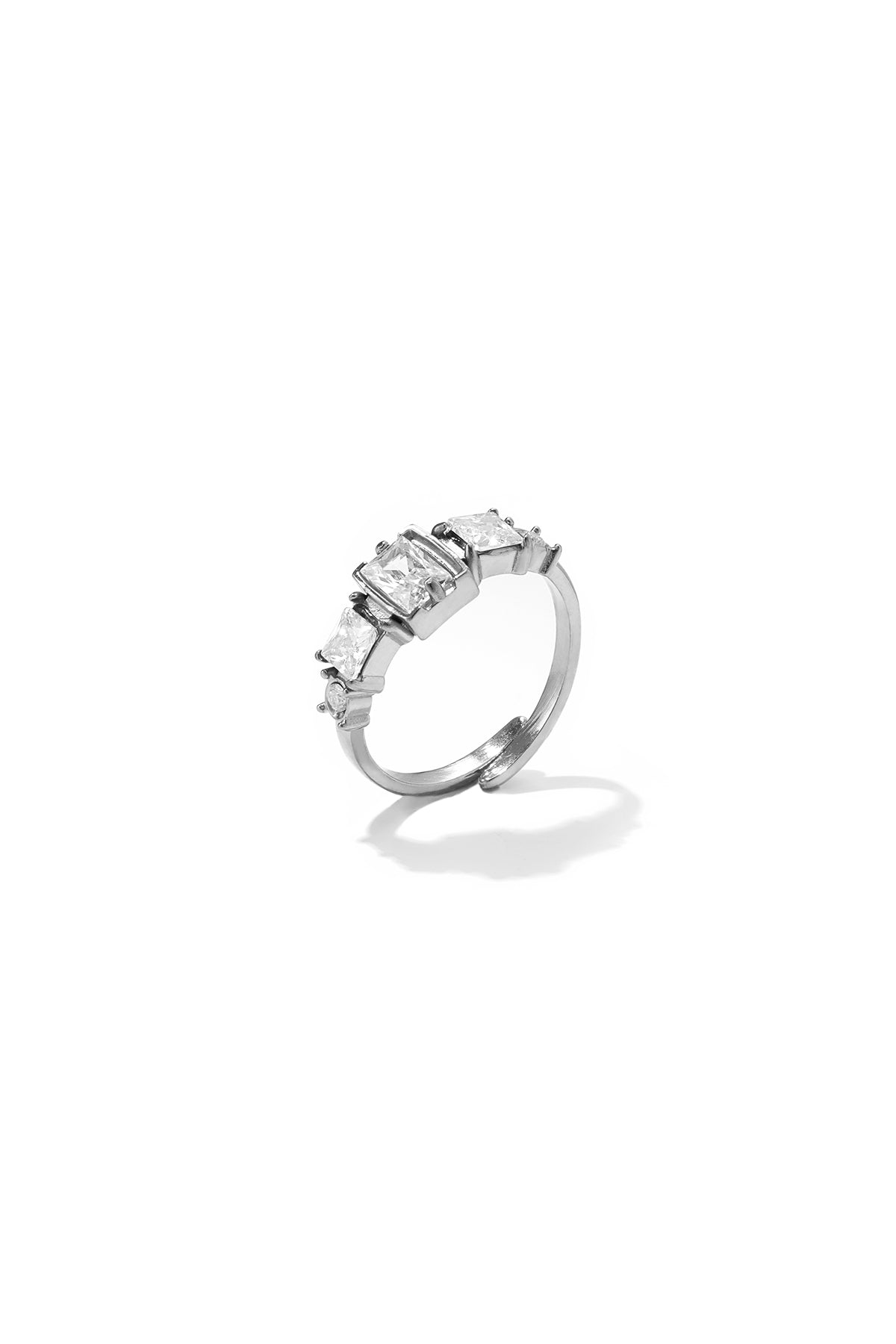 Anillo minimalista forma geométrica